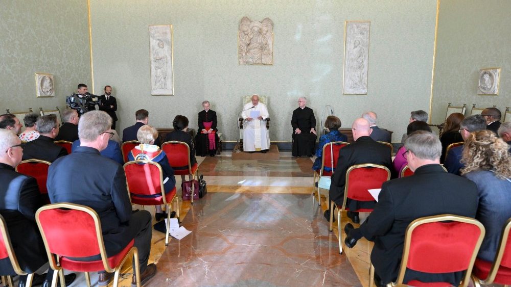 Папская аўдыенцыя для дэлегацыі Універсітэта Ігнацыя Лаёлы (ЗША)