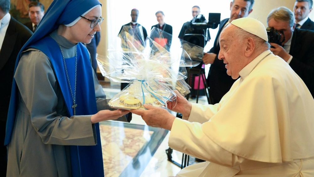 Падчас аўдыенцыі для ўдзельнікаў генеральнай асамблеі Папскіх місійных ініцыятыў