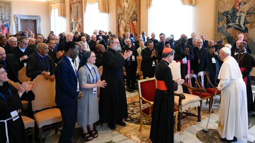 Падчас аўдыенцыі для ўдзельнікаў генеральнай асамблеі Папскіх місійных ініцыятыў
