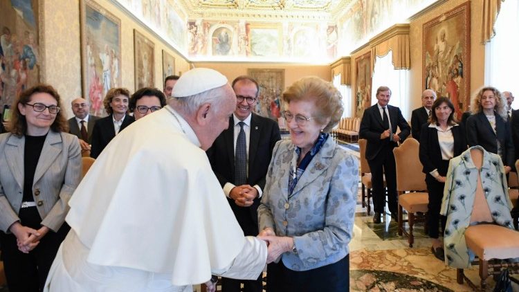 Papež zdraví předsedkyni Nadace Centesimus annus Annu Marii Tarantolovou