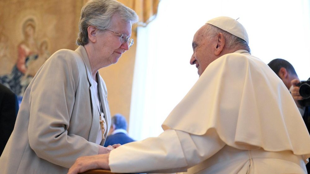 Аўдыенцыя для Сясцёр Святога Фелікса з Канталічэ і Дачок Маці Божай Міласэрнасці