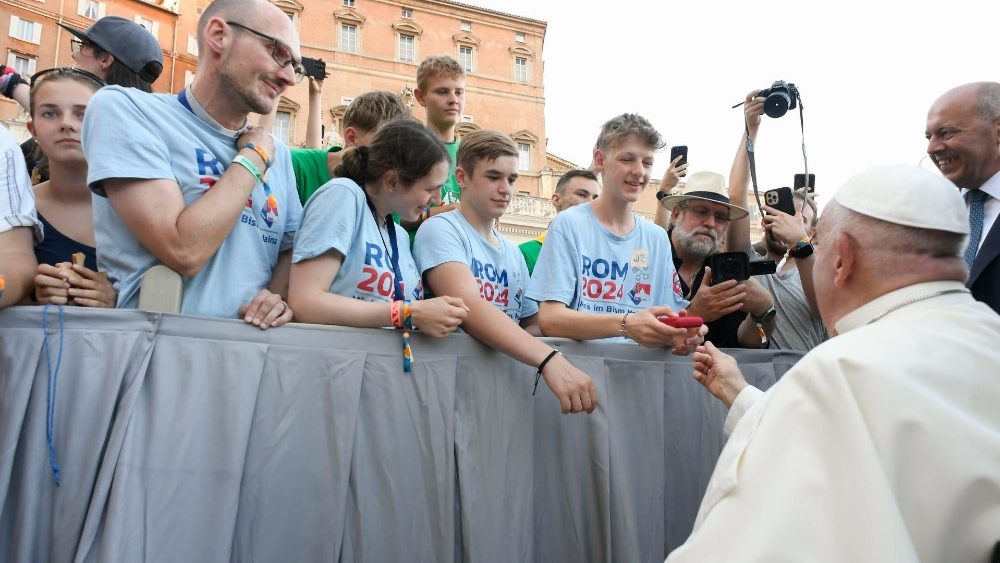 Сустрэча з удзельнікамі міжнароднай пілігрымкі міністрантаў