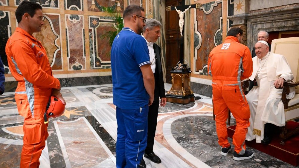 Audiência no Papa aos dirigentes e funcionários da Empresa de energia Terna