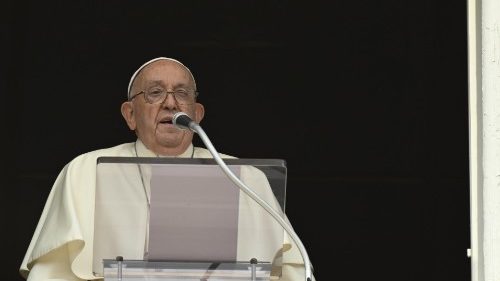 Anjel P&aacute;na: Boli sme stvoren&iacute; pre nežnosť a l&aacute;sku