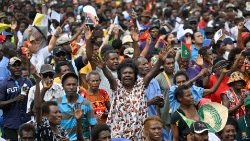 2024.09.08 Papa alikutana na Waamini ba wamisionari wa Vanimo nchini Papua New Guinea.