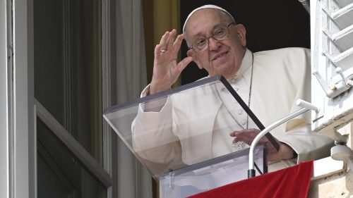 Papież: świat odrzuca człowieka walcząc o władzę