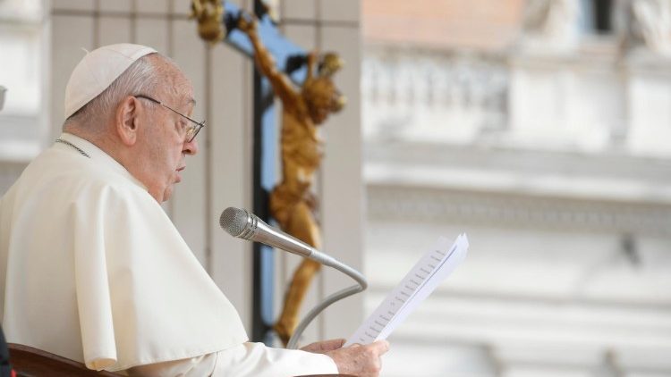 Papa Francisco durante a Audiência Geral 