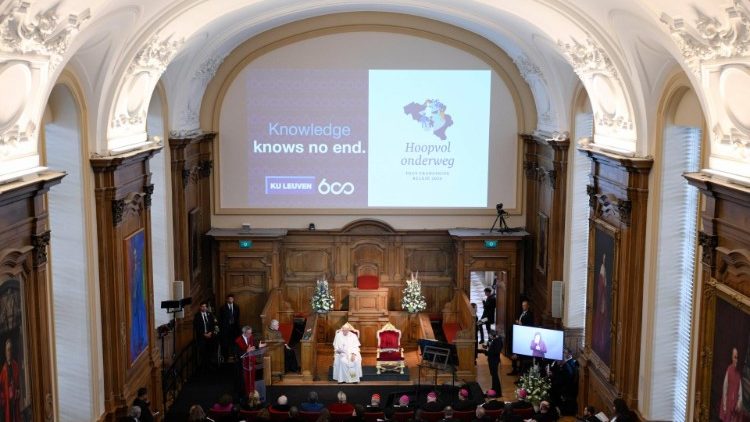 El Papa en la Universidad Cat&oacute;lica de Lovaina, B&eacute;lgica