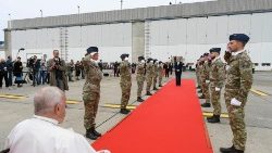 बेल्जियम से विदा होते पोप फ्राँसिस