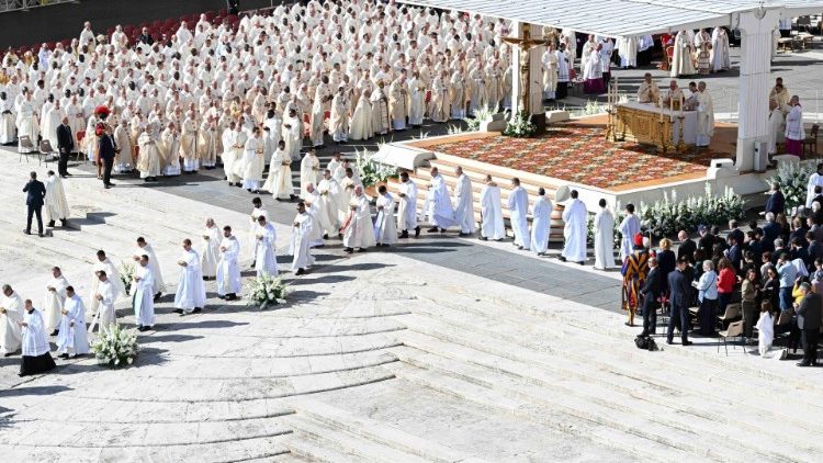 Misa ya Uzinduzi wa Sinodi ya XVI ya Maaskofu