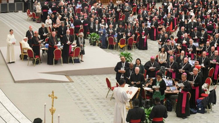 മെത്രാന്മാരുടെ സിനിഡിൻറെ പതിനാറാം സാധാരണ പൊതുസമ്മേളനം, വത്തിക്കാനിൽ പോൾ ആറാമൻ ശാലയിൽ, 2-27 ഒക്ടോബർ 2024