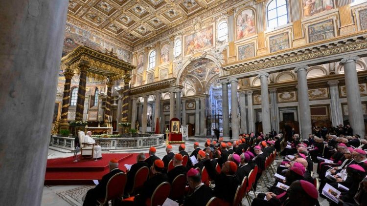 Mwezi Oktoba Umetengwa kwa Ajili ya Ibada Kwa Rozari Takatifu