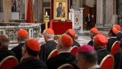 Sikukuu ya Bikira Maria wa Rozari kwa Mwaka 2024 ni Siku maalum ya: Toba, kufunga, kusali na kuabudu Ekaristi Takatifu kwa ajili ya kuombea amani duniani.