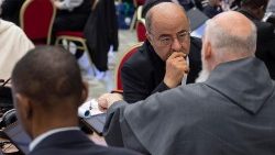 Obrady synodu biskupów