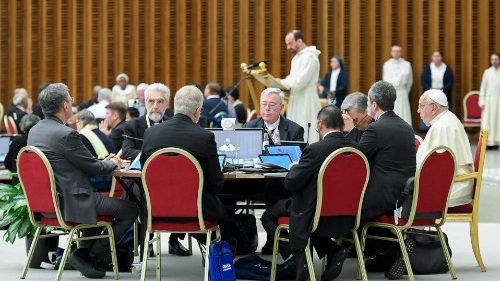 Hollerich: cura e coerenza, le chiavi per relazioni che fanno crescere