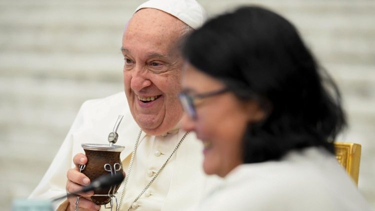 2024.10.15 Sinodo dei Vescovi - Presentazione del Relatore Generale - Circolo Minori