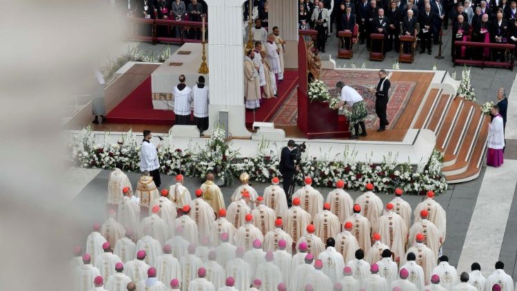 Misa ya kutangazwa kwa watakatifu wapya