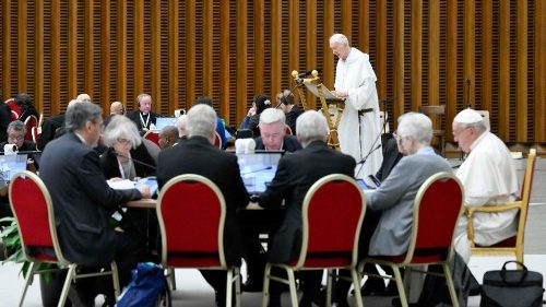 Radcliffe: Libertad para hablar con valentía y acoger la obra de la Providencia