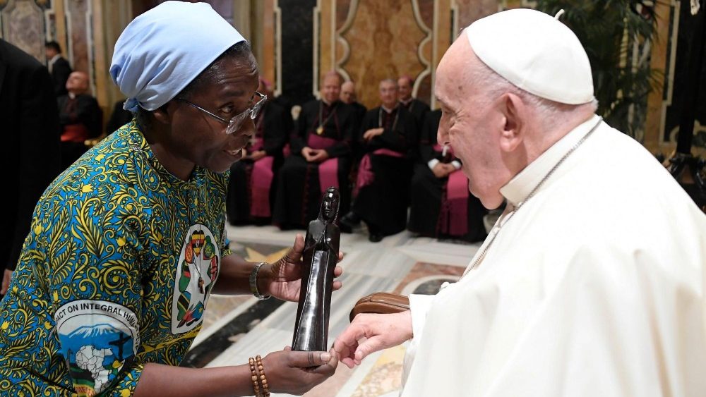 Francisco ao encontrar os participantes da Assembleia Plenária  do Dicastério para a Comunicação