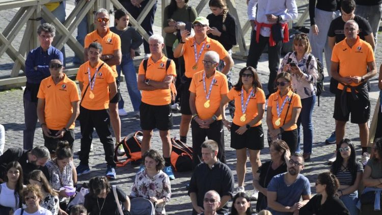 Anjel Pána 1. novembra - účastníci ‚Pretekov svätých‘