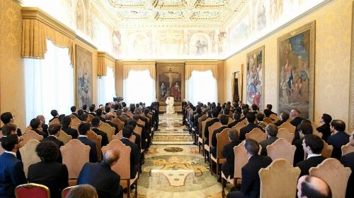  Avec les séminaristes espagnols, François définit la proximité avec Dieu 