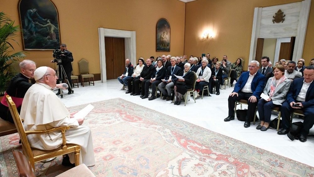 Аўдыенцыя для членаў дабрачынных арганізацыі з Францыі