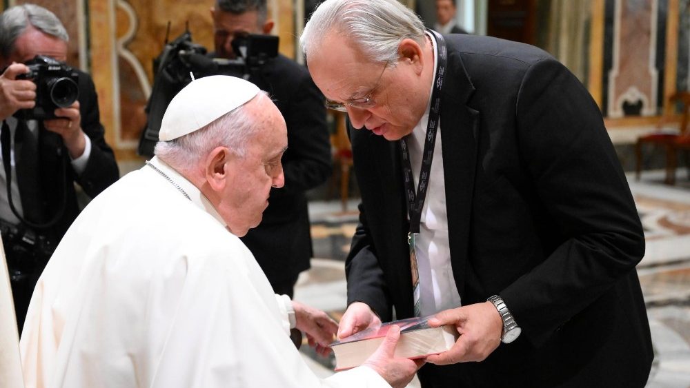 Papa recebe participantes do Congresso “Martírio e doação da vida”