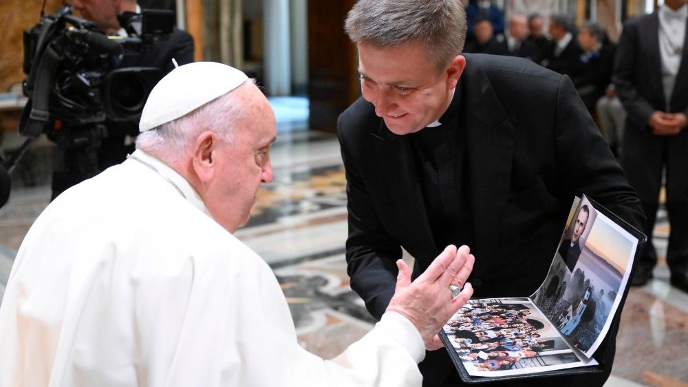 Papa recebe participantes do Congresso “Martírio e doação da vida”