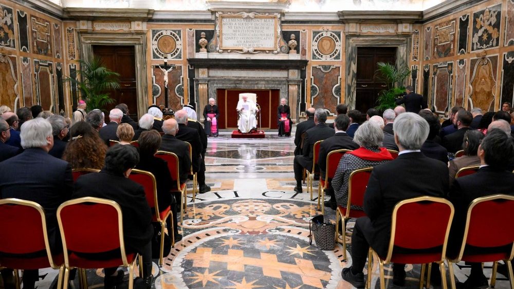 Францішак з удзельнікамі міжнароднай канферэнцыі "Бібліятэкі ў дыялогу"