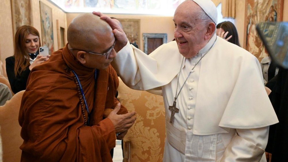 Papa recebe delegação do Conselho Universal da Paz