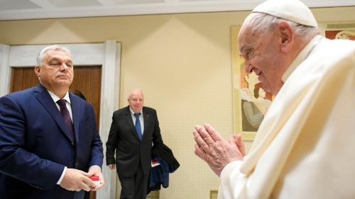 Papst empfängt Orbán