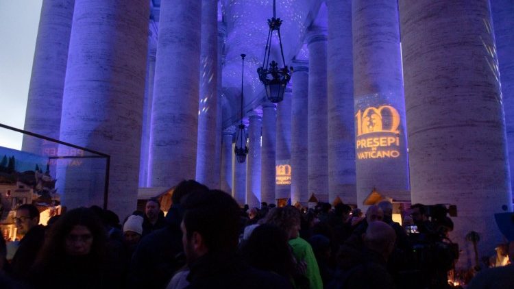 L'inaugurazione della scorsa edizione della mostra "100 Presepi in Vaticano".