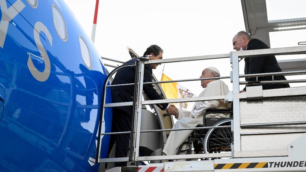 2024.12.15 Viaggio Apostolico ad Ajaccio - partenza