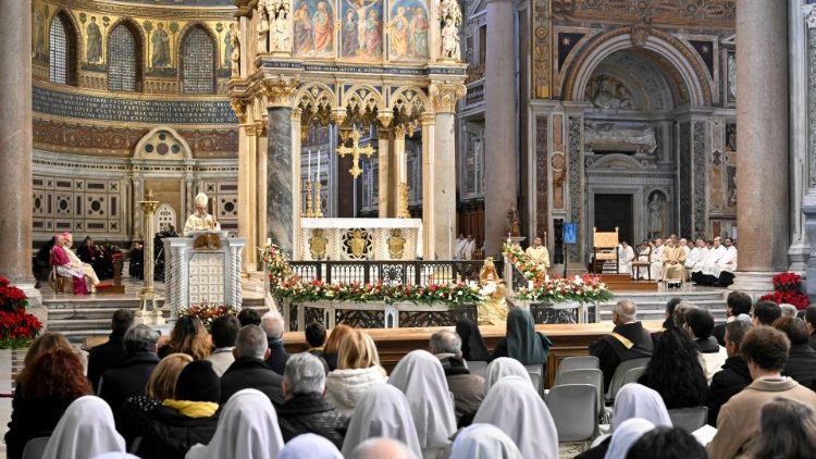 Waamini katika Kanisa Kuu 