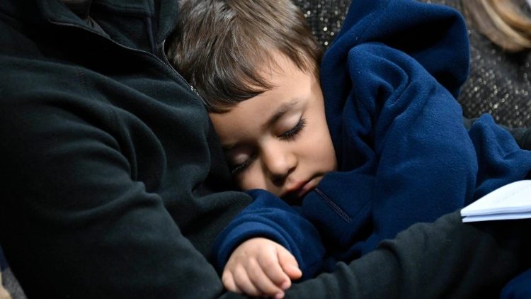 Más de 5 mil fieles participaron en la Misa de la Epifanía en la Basílica de San Pedro