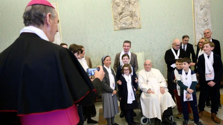 2025.01.10 Delegazione dellâ  Organismo di Gestione dellâ  Insegnamento Cattolico (OGEC), in Francia