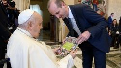 Pope Francis meeting the coordinators of "Congres Mission" in the Consistory Hall