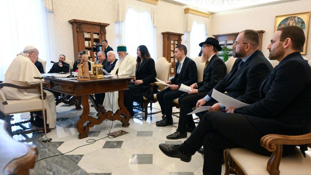 Папа прыняў дэлегацыю албанскіх бекташы на чале з Эдмандам Брахімаджам 
