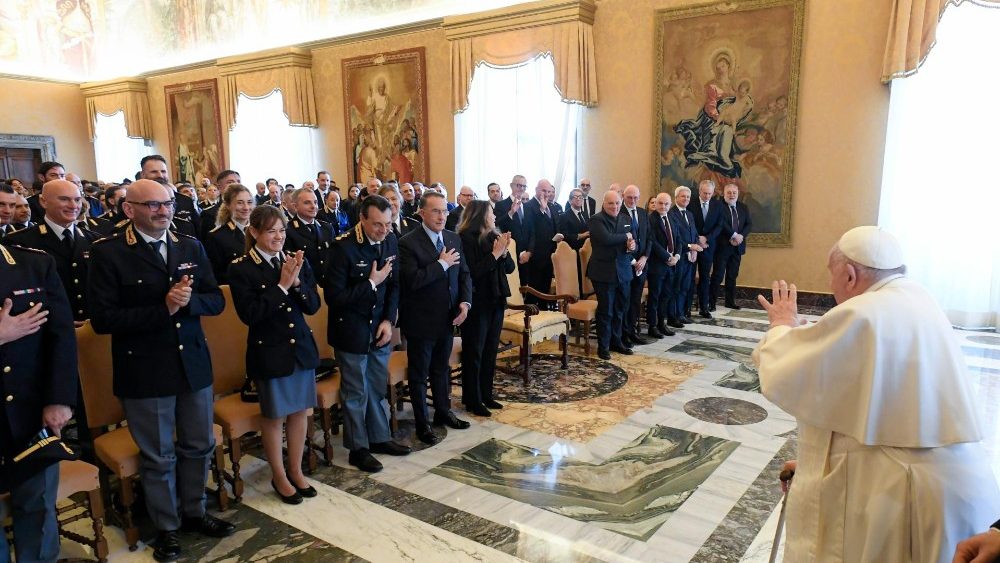 Audiência do Papa aos dirigentes e funcionários da Inspetoria de Segurança Pública do Vaticano (Vatican Media)