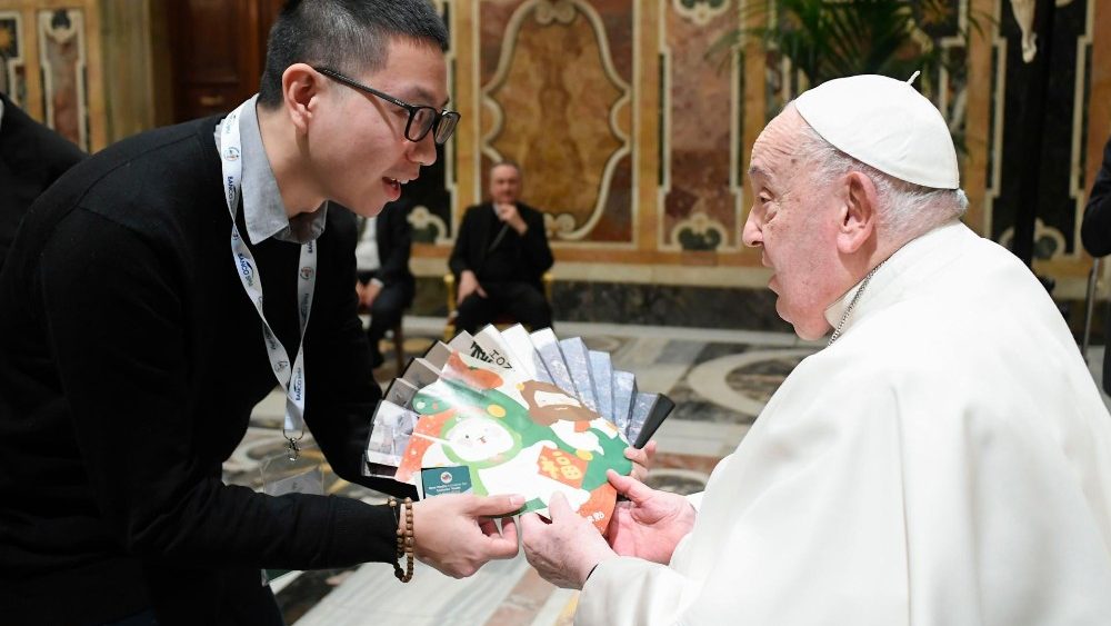 Аўдыенцыя для адказных за камунікацыю ў мясцовых Касцёлах