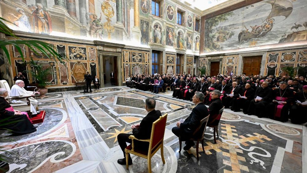 2025.01.27 Vescovi Presidenti delle Commissioni di Comunicazione e Direttori Nazionali degli uffii di Comunicazione