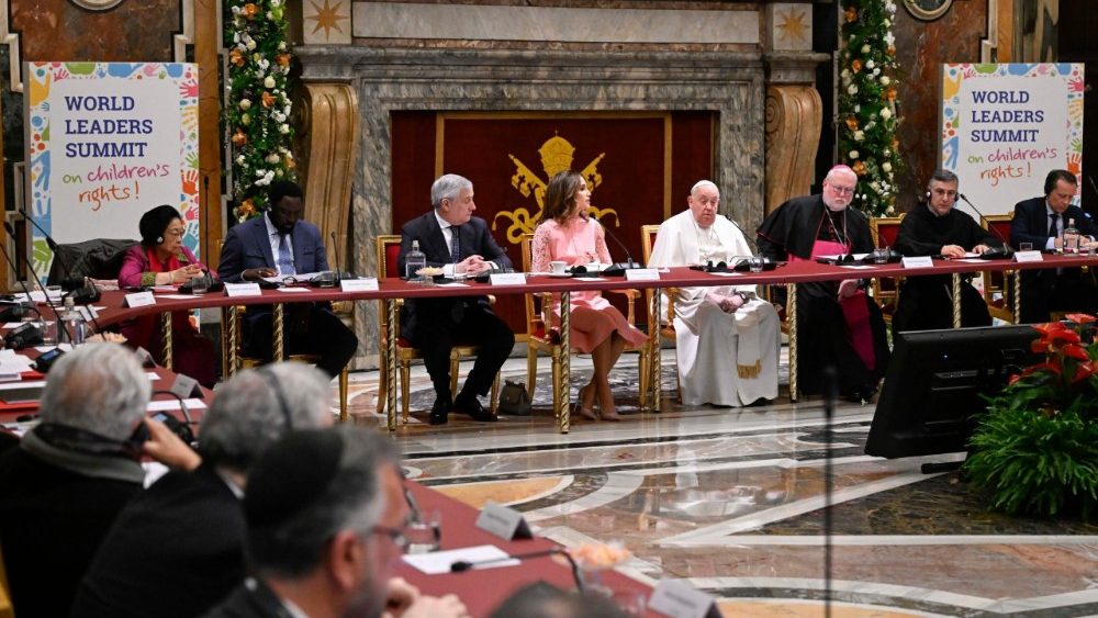 2025.02.03 Leaders Mondiali partecipanti al Summit sui Diritti dei Bambini 