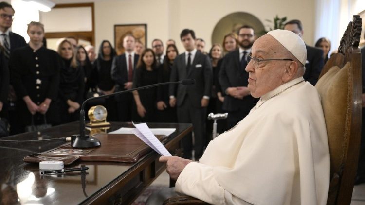 Il Papa incontra i membri della Fondazione Gaudium et Spes