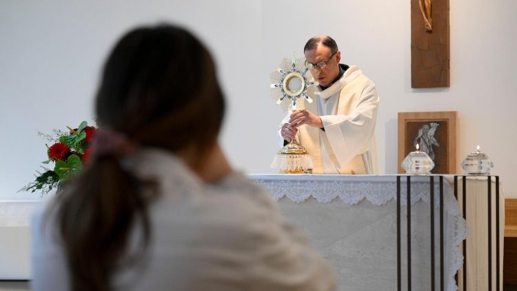 Eucharistic Adoration in Rome's Gemelli Hospital