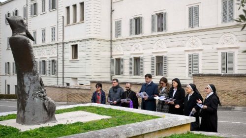 Uma oração a São Gregório de Narek pela recuperação do Papa