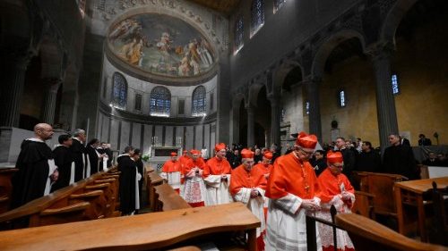 Kościoły stacyjne w Rzymie: geografia wiary w Wielkim Poście