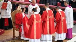 Mababa wa Kanisa wanasema, kila Injili ni hazina, amana na utajiri wa Kanisa. 