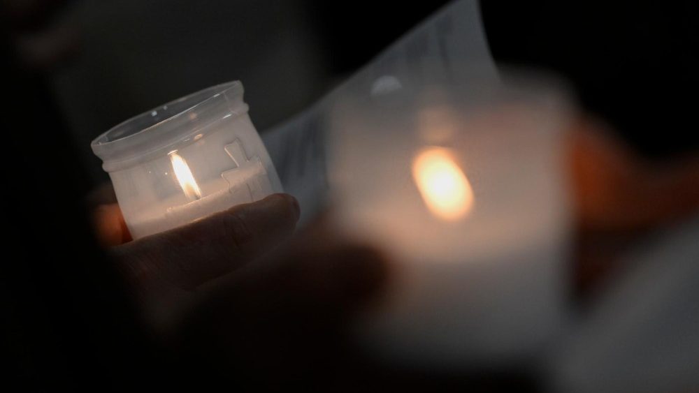 Bei der Osternacht im Vatikan