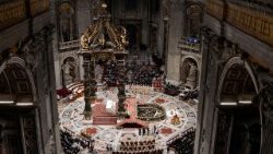 2025.04.19  Veglia Pasquale nella notte santa presieduta dal Cardinale Giovanni Battista Re