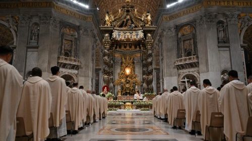 Osternacht im Vatikan: Die Predigt des Papstes im Wortlaut